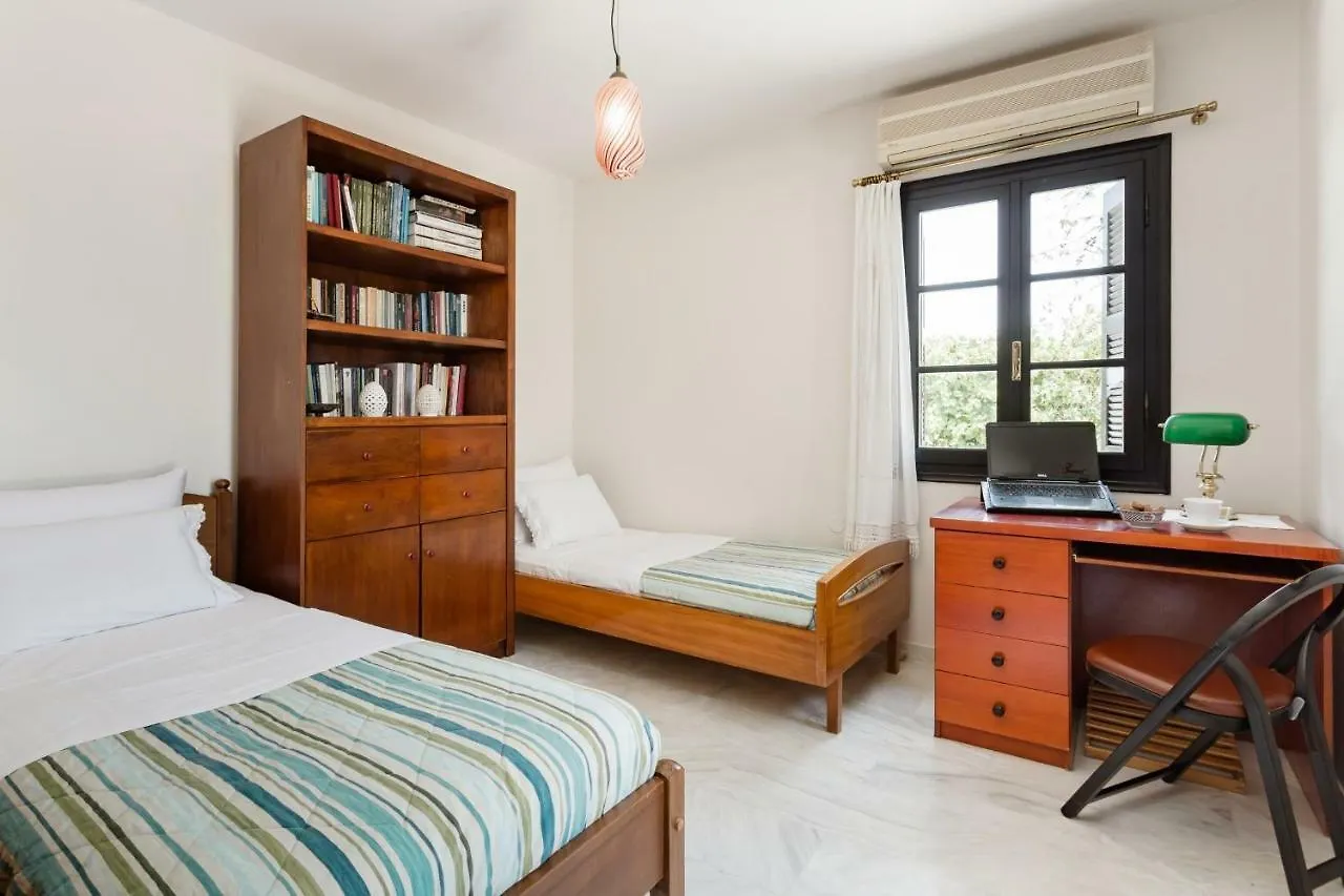 Knossos Palace Secluded Villa  Skalanion